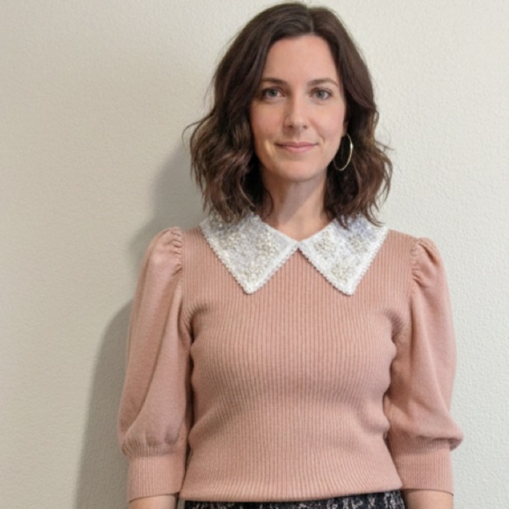 Chic Pink Puff Sleeve Top with Embroidered Collar